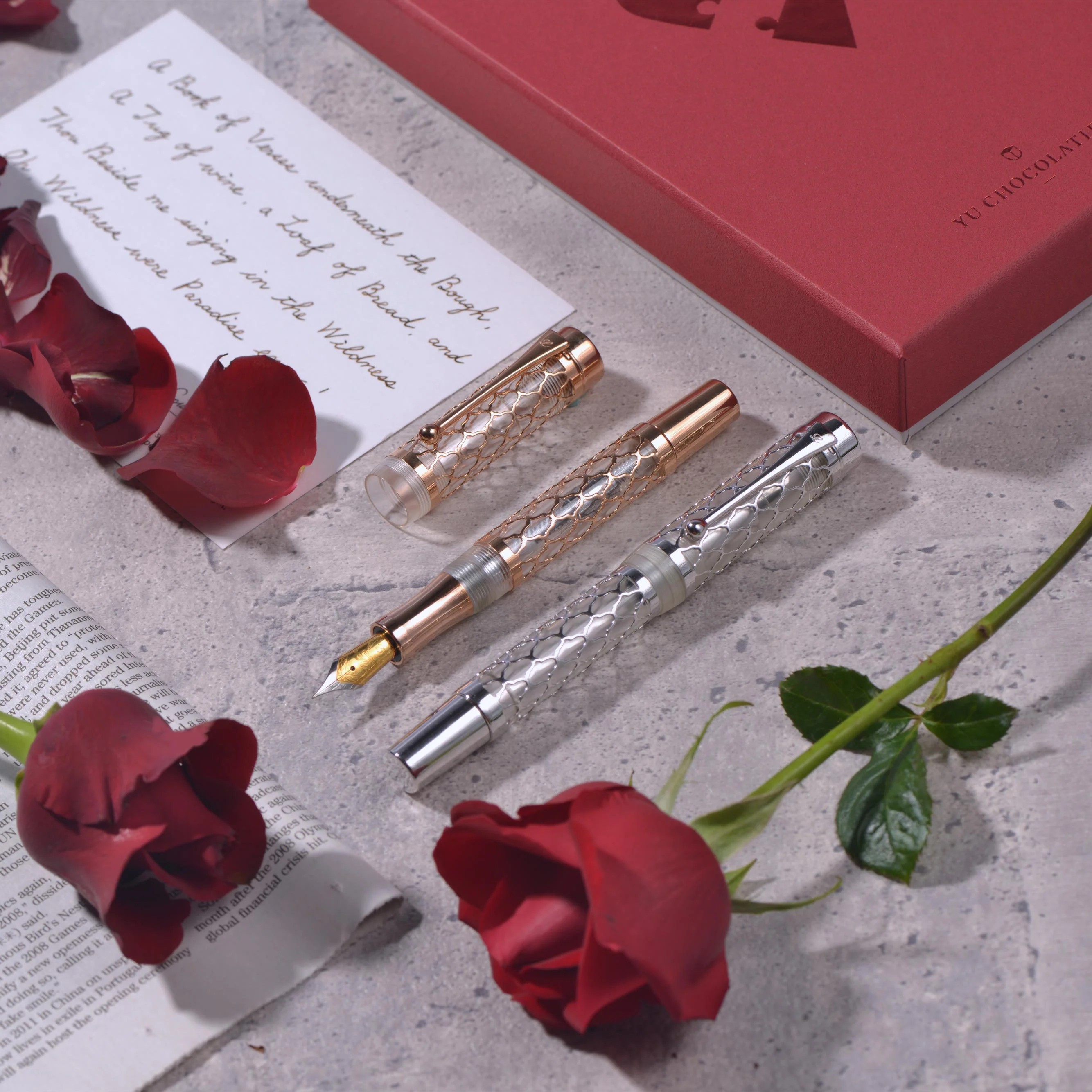 Flora Fountain Pen-Rose Gold - Image 4